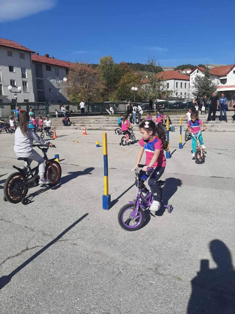 IMG-c00851b0ef4f7a76cf12b4256ad7566a-V-1-768x1024 Sportom do zdravlja- Škola sporta "Spartakus" Gacko